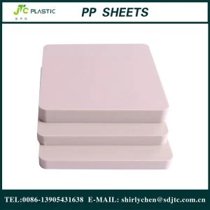 Polyvinylchloride plaat